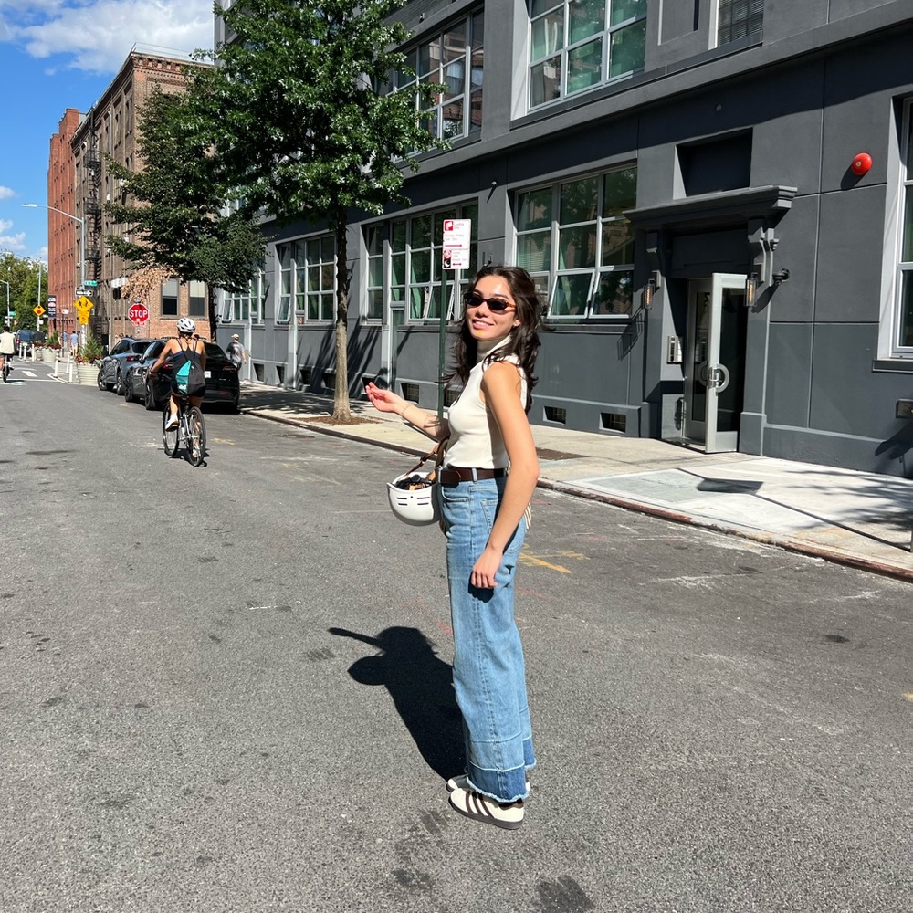 Meet your Posher, Anna lei